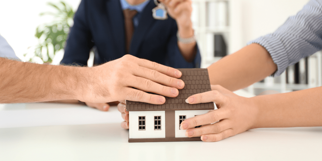 Dividing the Marital Home in a Florida Divorce: Sell, Buy Out, or Stay?